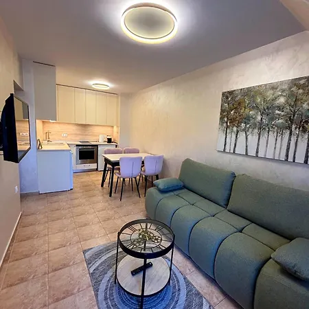 Dimoff Self Check-in Apartment
